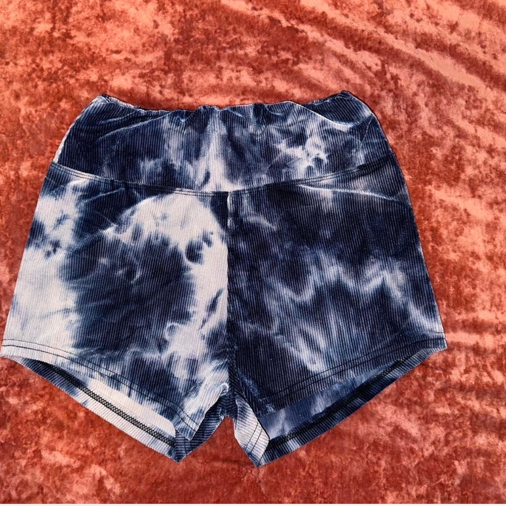 Cloud Print Spandex Shorts